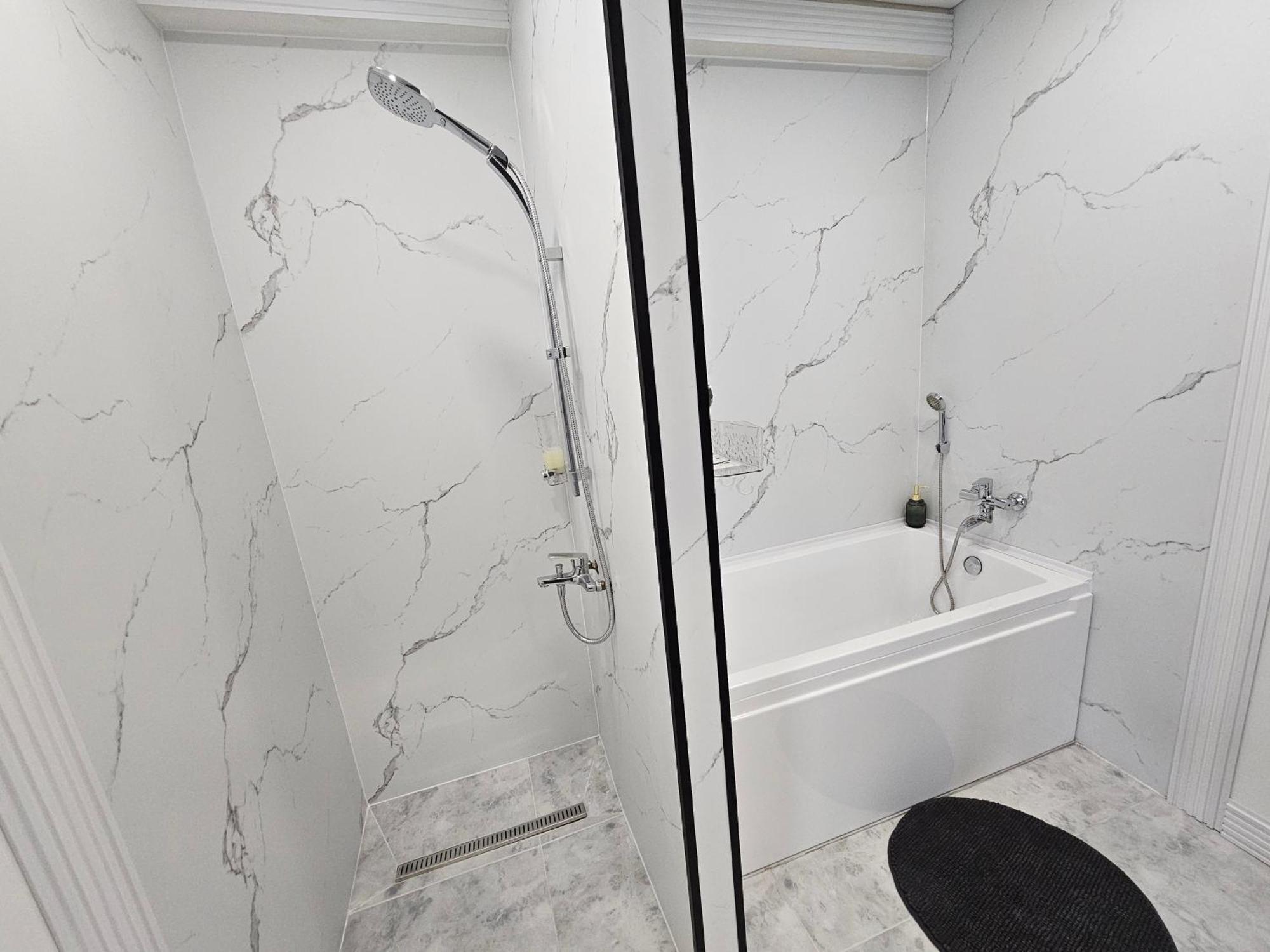 Apartament With Terras Chişinău Extérieur photo